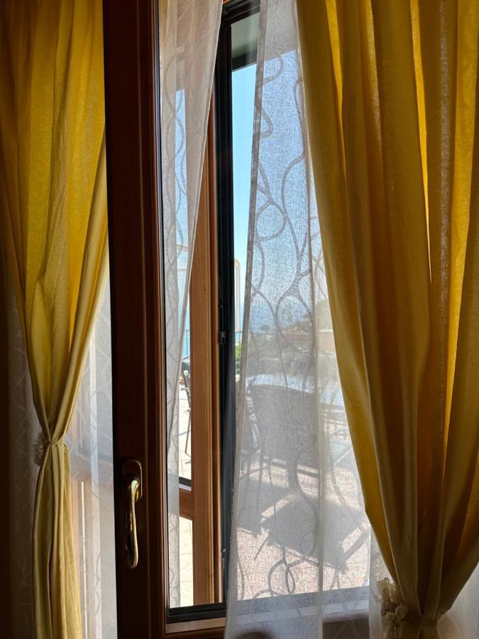 شقة Casa Vittoria Vietri المظهر الخارجي الصورة